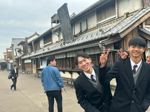 FC7F816A-1021-4F13-8850-3188AC6CCE84