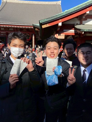 5EF93D74-ABD7-4087-AF2A-F4C345CB74D2